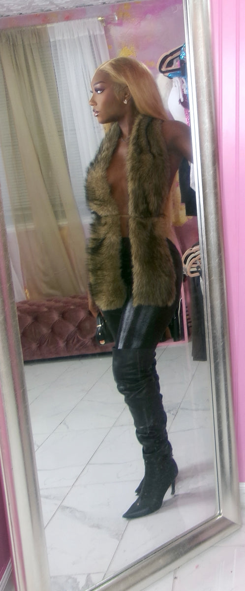 “The Coldest” Top