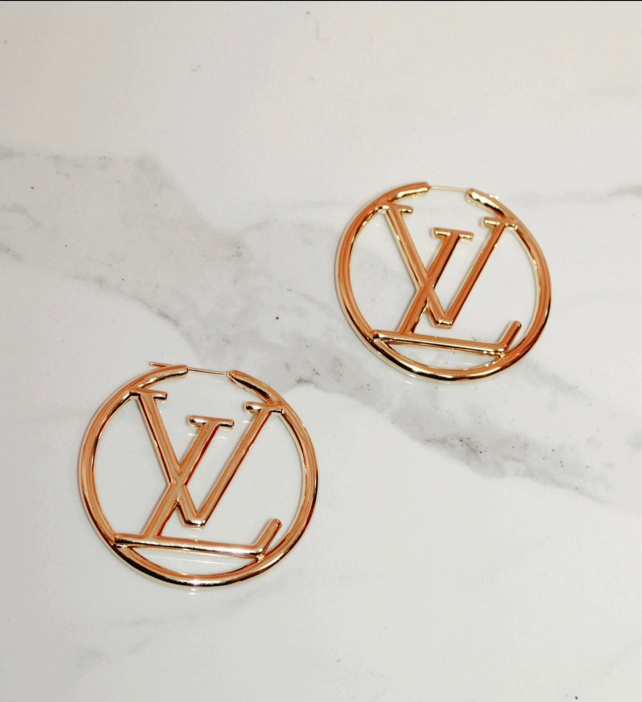 “L Vintage” Hoops